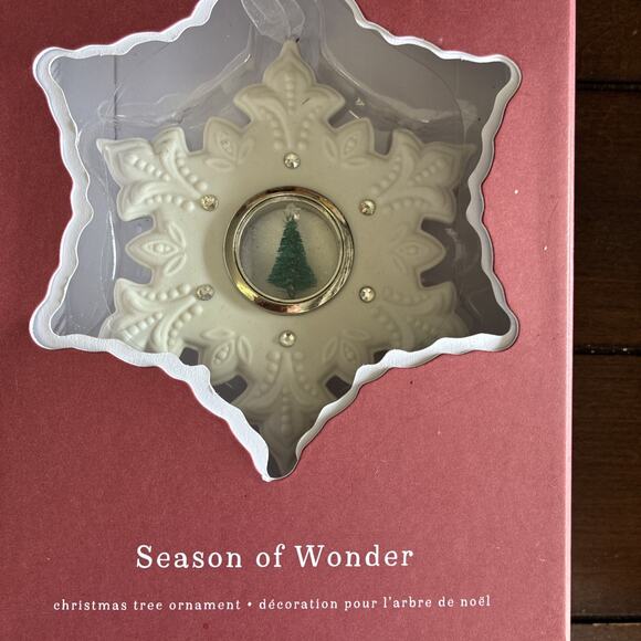 NIB 2015 Hallmark Keepsake Ornament Season of Wonder - Picture 2 of 12